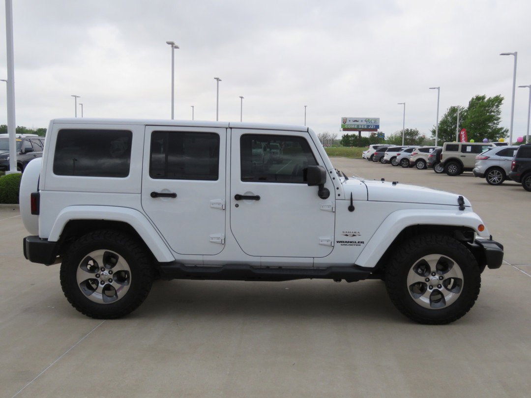 2017 Jeep Wrangler Unlimited Sahara