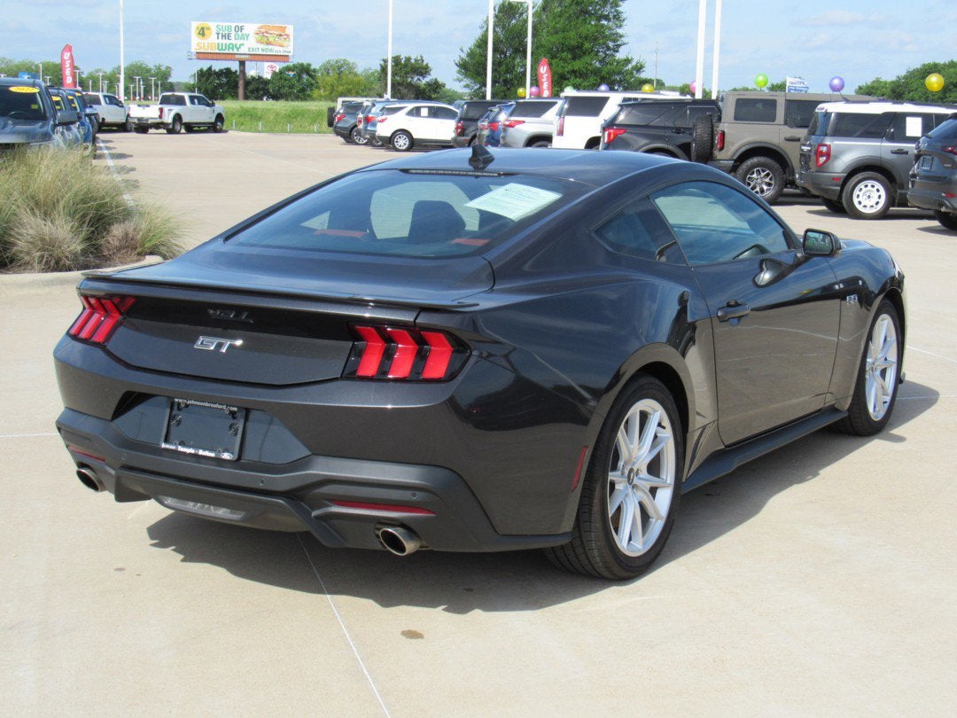 2024 Ford Mustang GT Premium