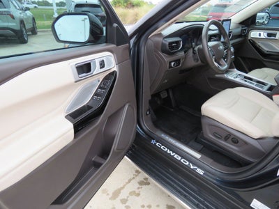 2023 Ford Explorer Platinum