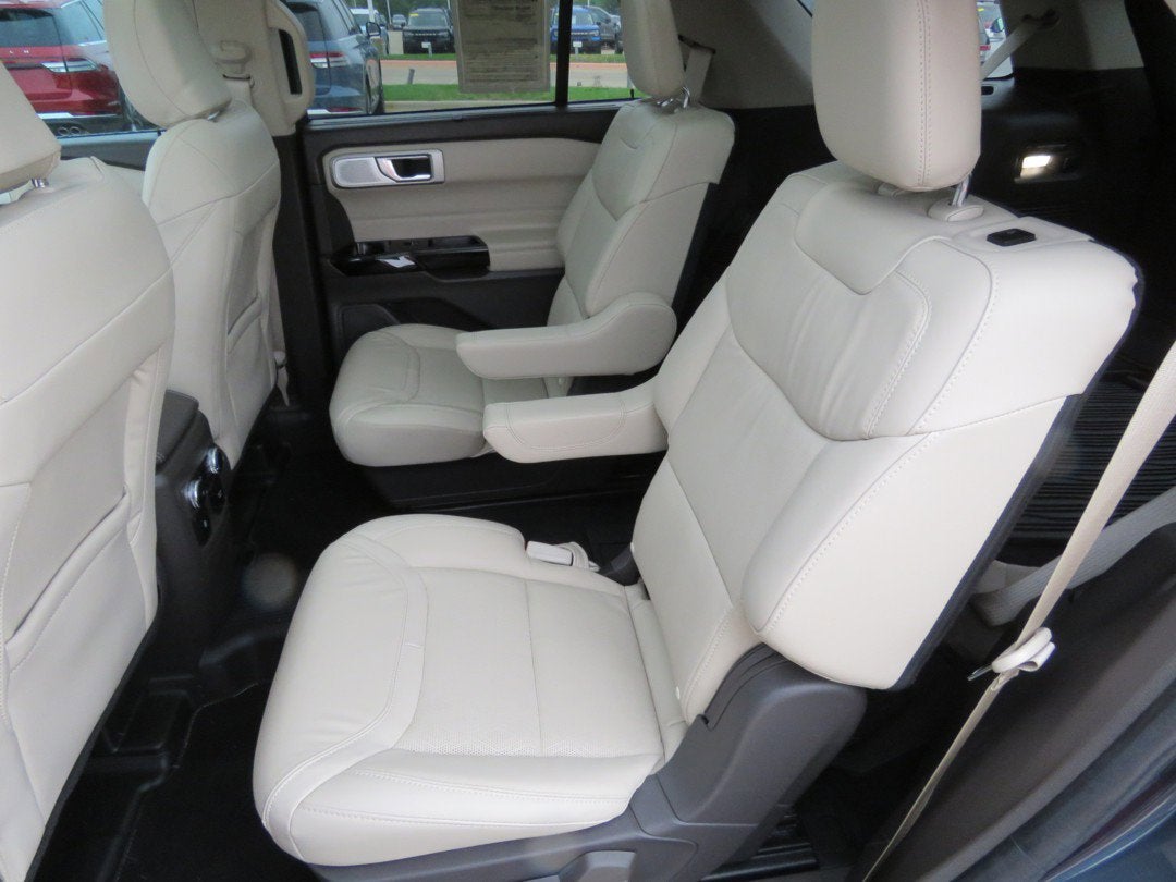 2023 Ford Explorer Platinum