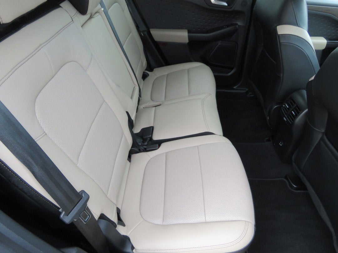 2020 Ford Escape Titanium Hybrid