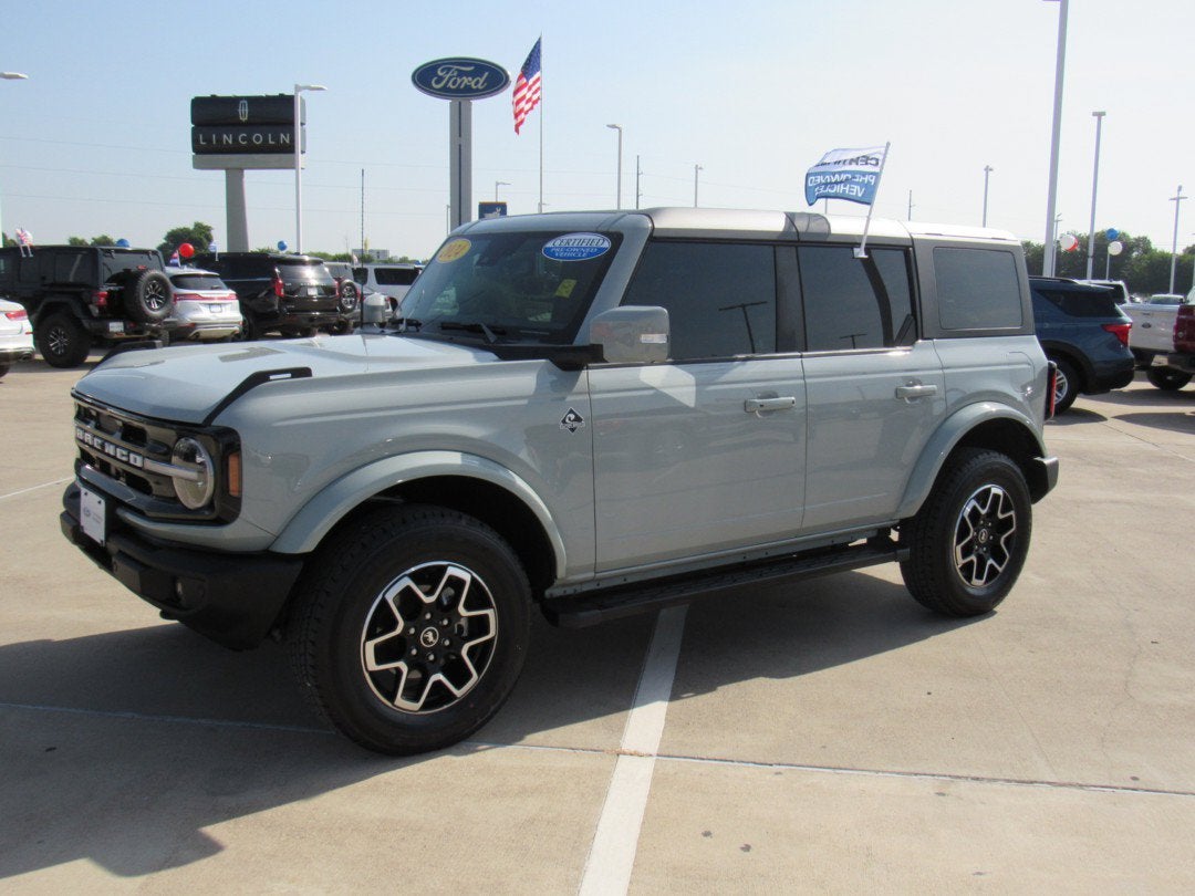 2024 Ford Bronco Outer Banks