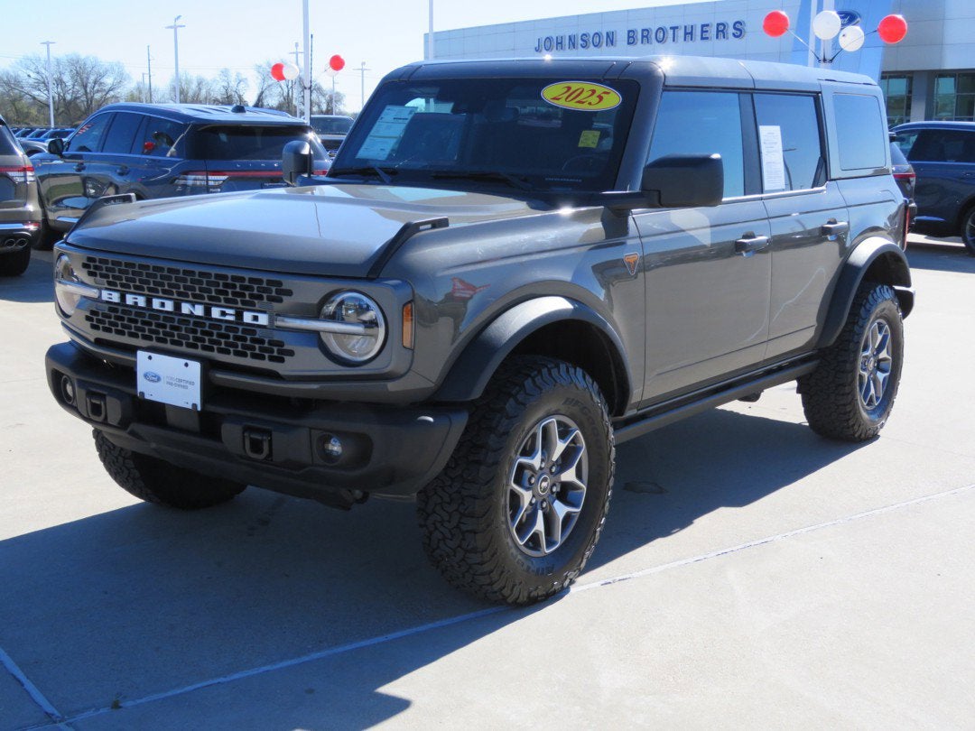 2025 Ford Bronco Badlands