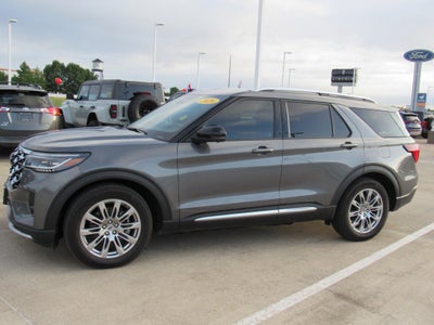 2026 Ford Explorer Platinum
