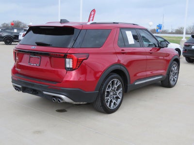 2025 Ford Explorer Platinum