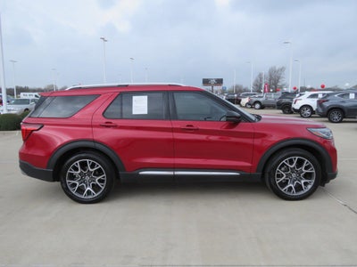 2025 Ford Explorer Platinum