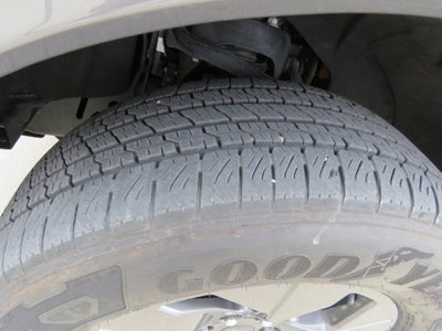 2024 Ford F-150 Lightning LARIAT