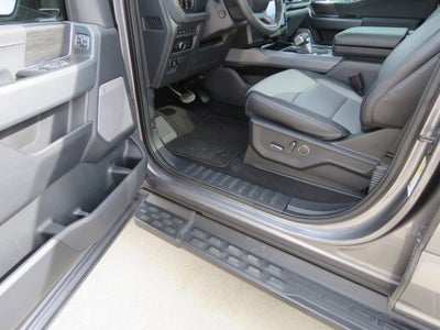 2024 Ford F-150 Lightning LARIAT