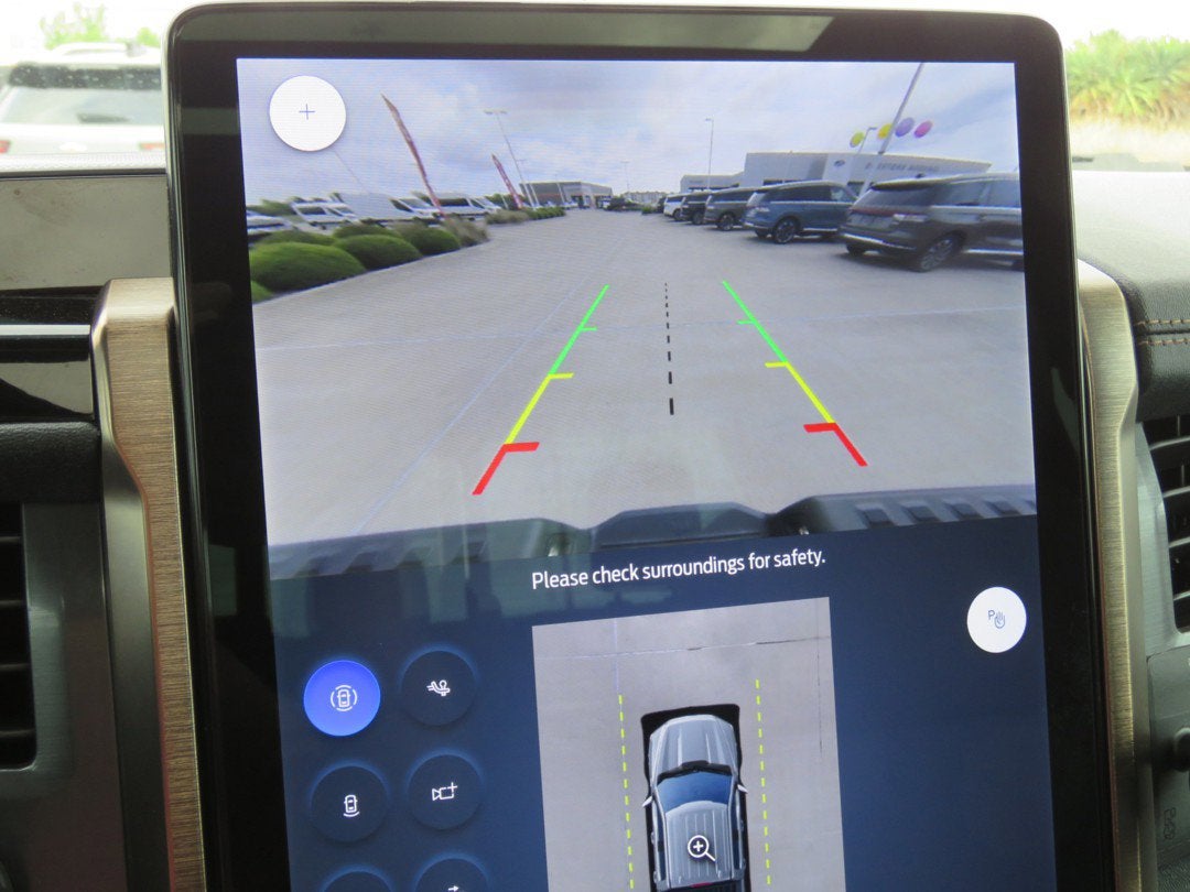 2024 Ford F-150 Lightning LARIAT