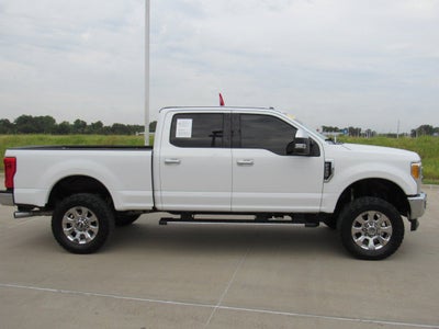 2017 Ford Super Duty F-250 SRW Lariat