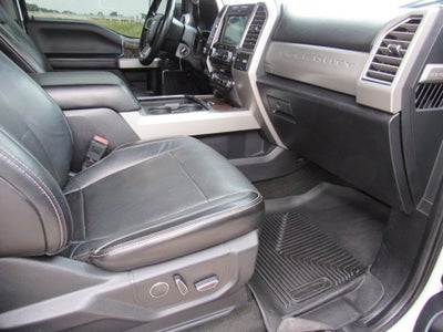 2017 Ford Super Duty F-250 SRW Lariat