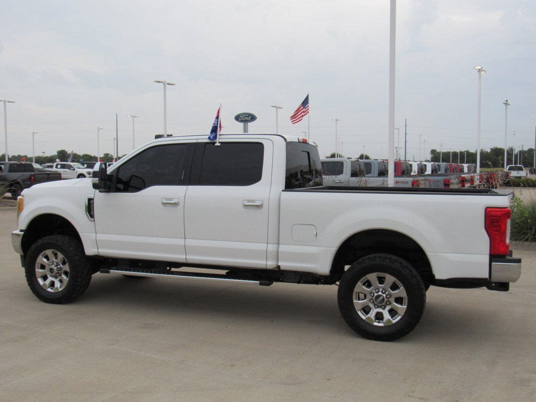 2017 Ford Super Duty F-250 SRW Lariat