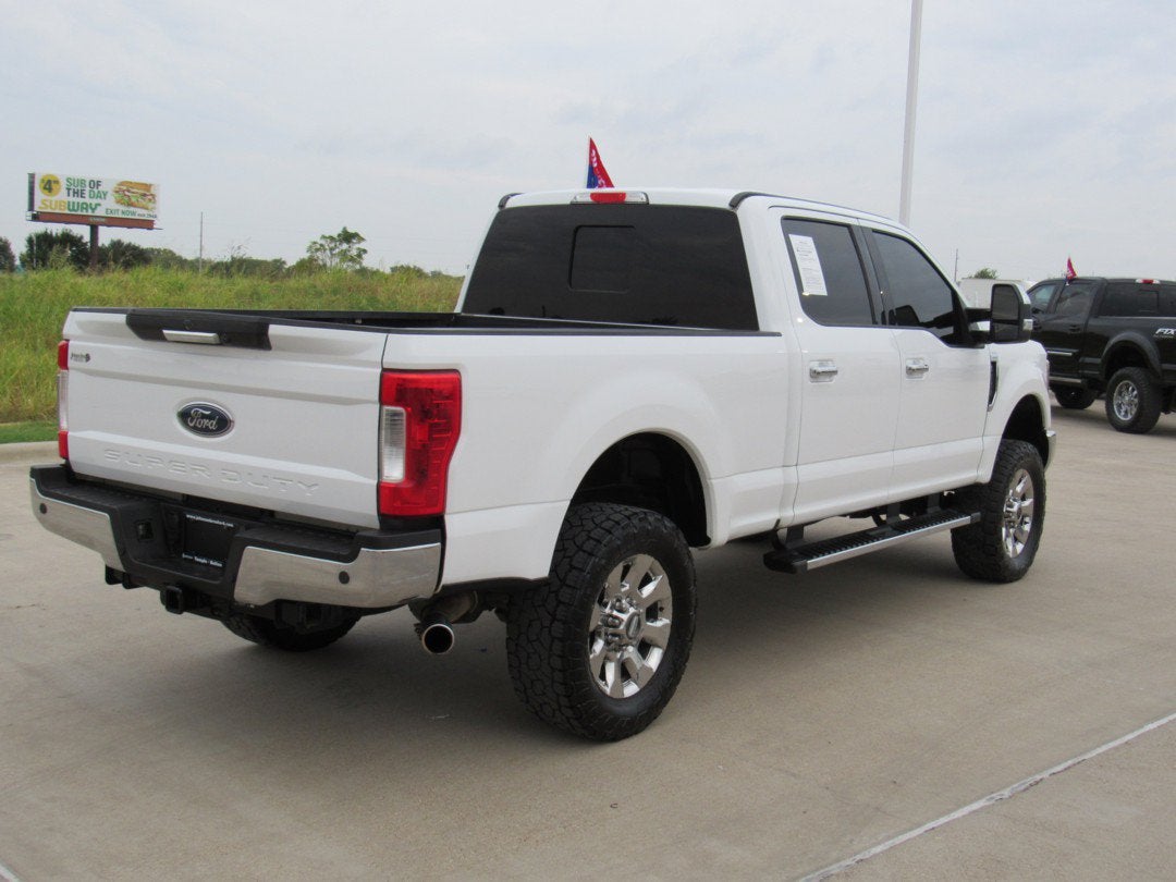 2017 Ford Super Duty F-250 SRW Lariat