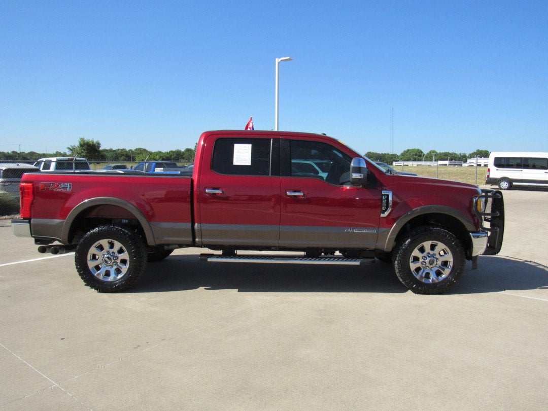 2017 Ford Super Duty F-250 SRW Lariat