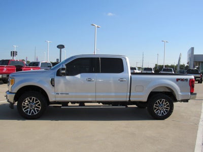 2017 Ford Super Duty F-250 SRW Lariat