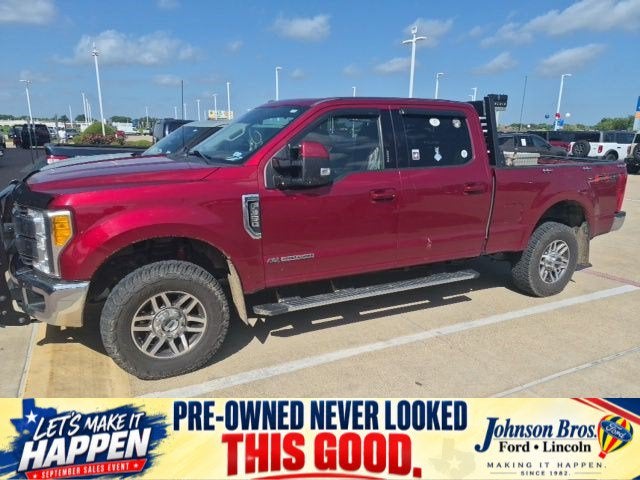 2017 Ford Super Duty F-350 SRW Lariat