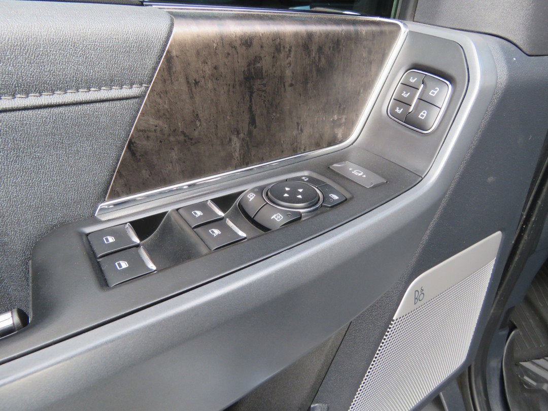 2023 Ford Super Duty F-250 SRW LARIAT