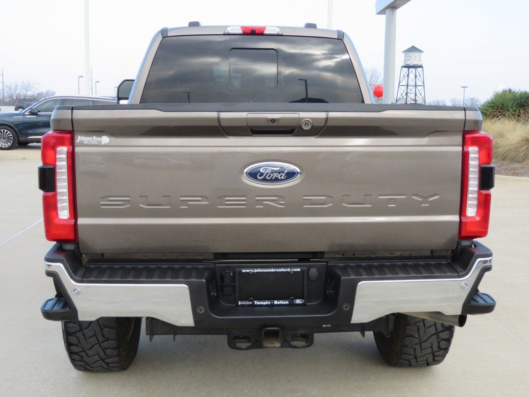 2023 Ford Super Duty F-250 SRW LARIAT