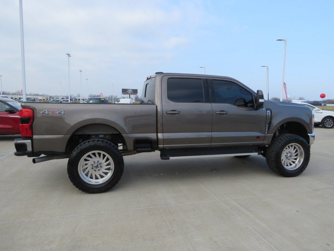 2023 Ford Super Duty F-250 SRW LARIAT