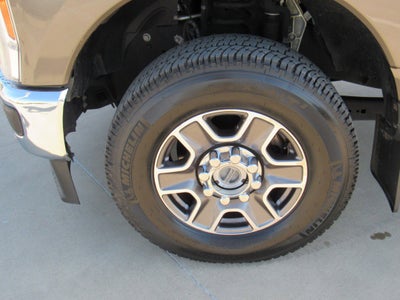 2023 Ford Super Duty F-250 SRW LARIAT