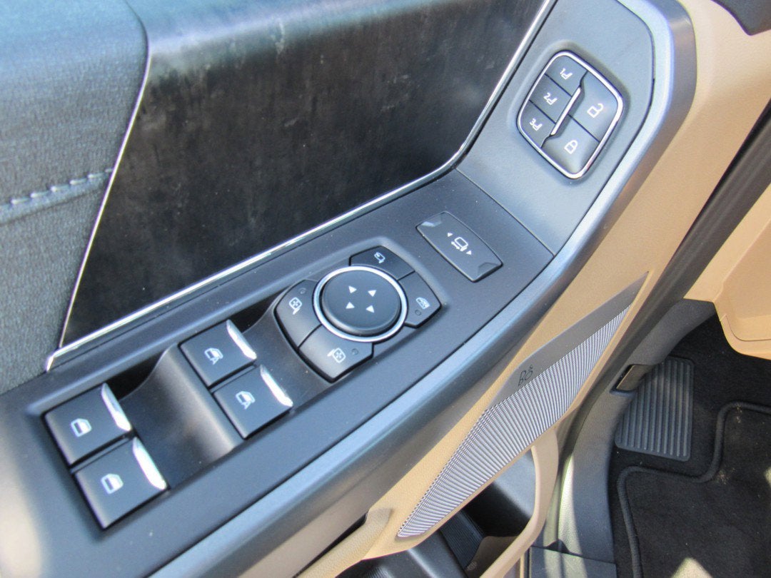 2023 Ford Super Duty F-250 SRW LARIAT