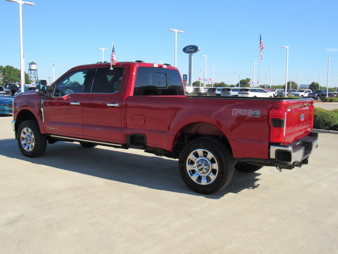 2023 Ford Super Duty F-350 SRW LARIAT