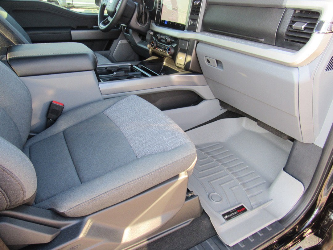 2026 Ford Super Duty F-350 DRW XLT