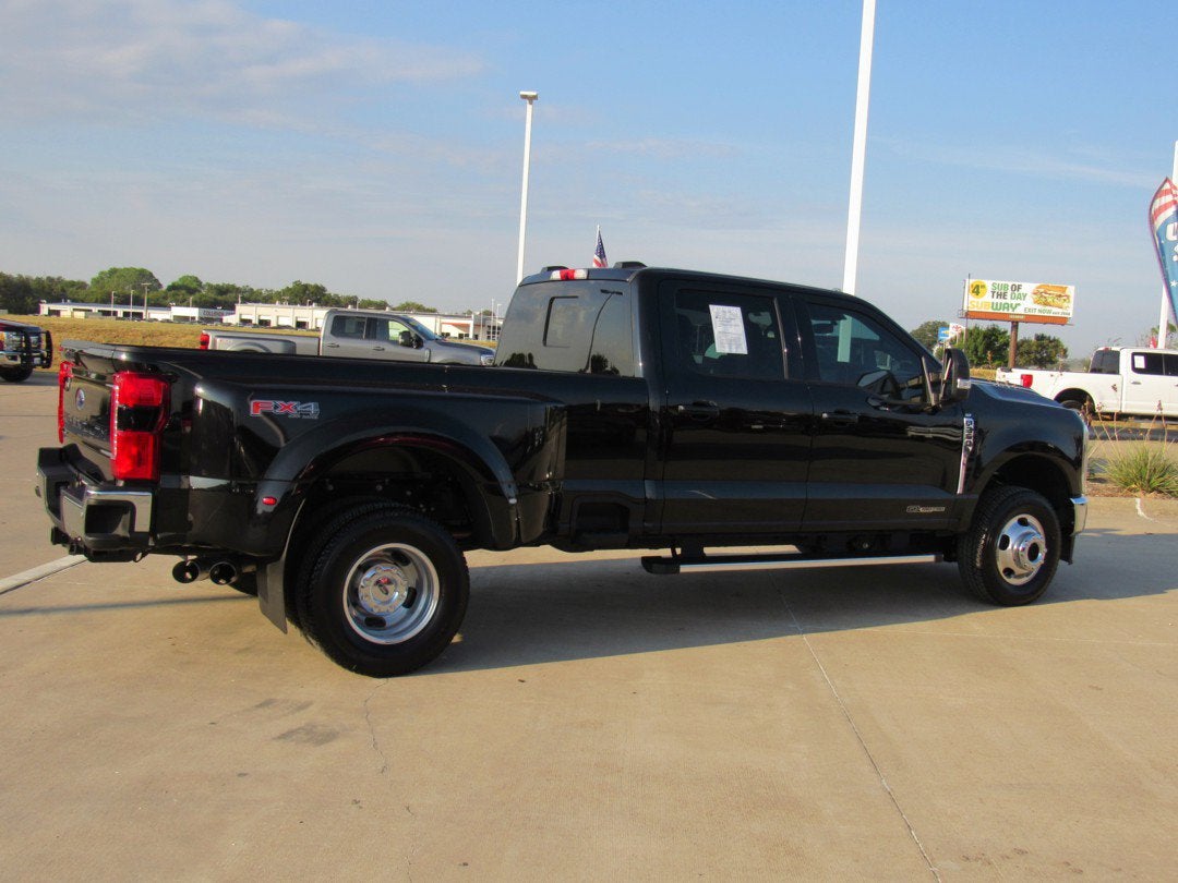 2026 Ford Super Duty F-350 DRW XLT