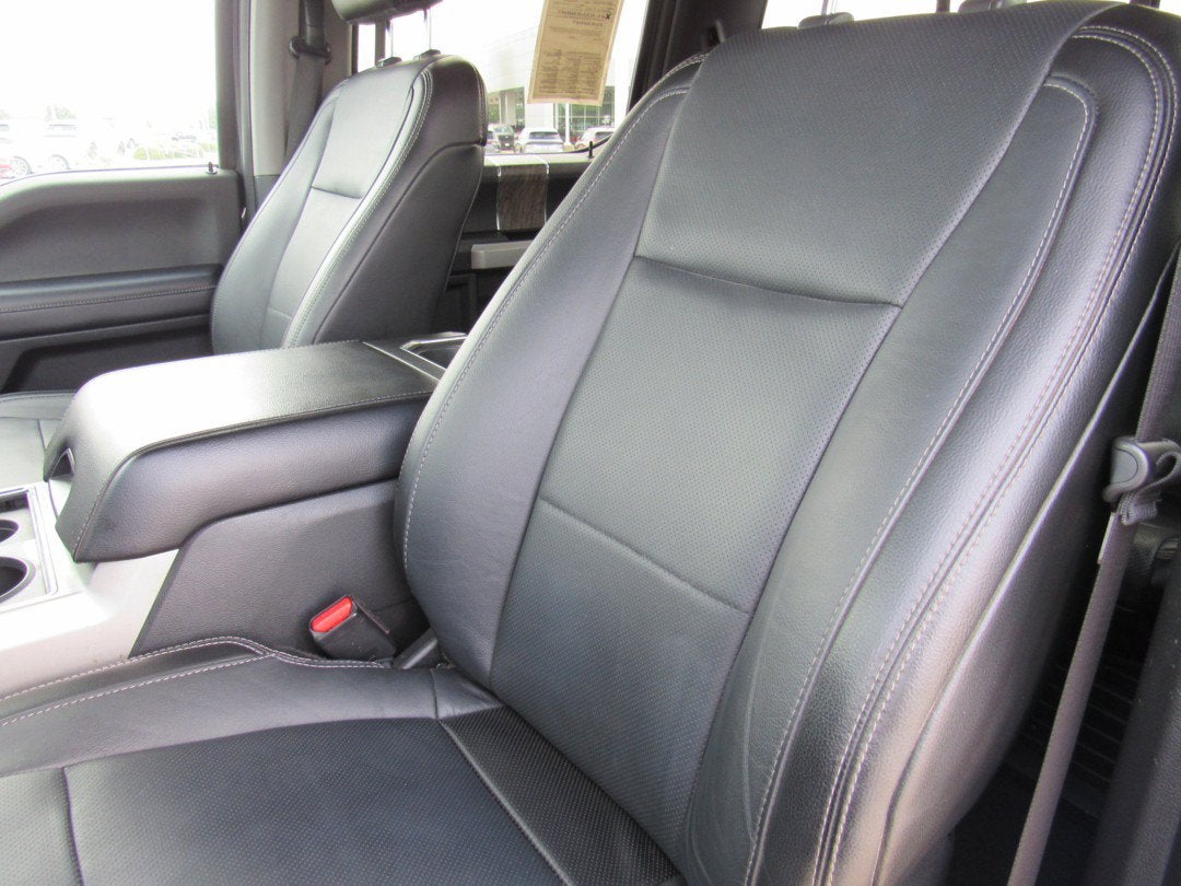 2017 Ford Super Duty F-350 DRW Lariat