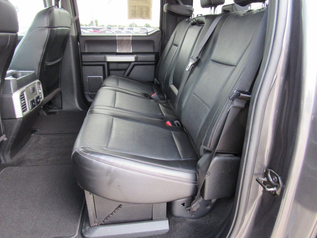2017 Ford Super Duty F-350 DRW Lariat