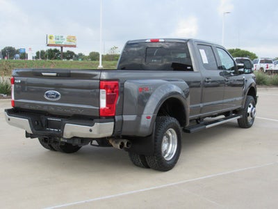 2017 Ford Super Duty F-350 DRW Lariat
