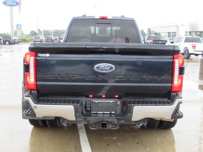 2023 Ford Super Duty F-350 DRW LARIAT