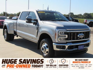2023 Ford Super Duty F-350 DRW LARIAT