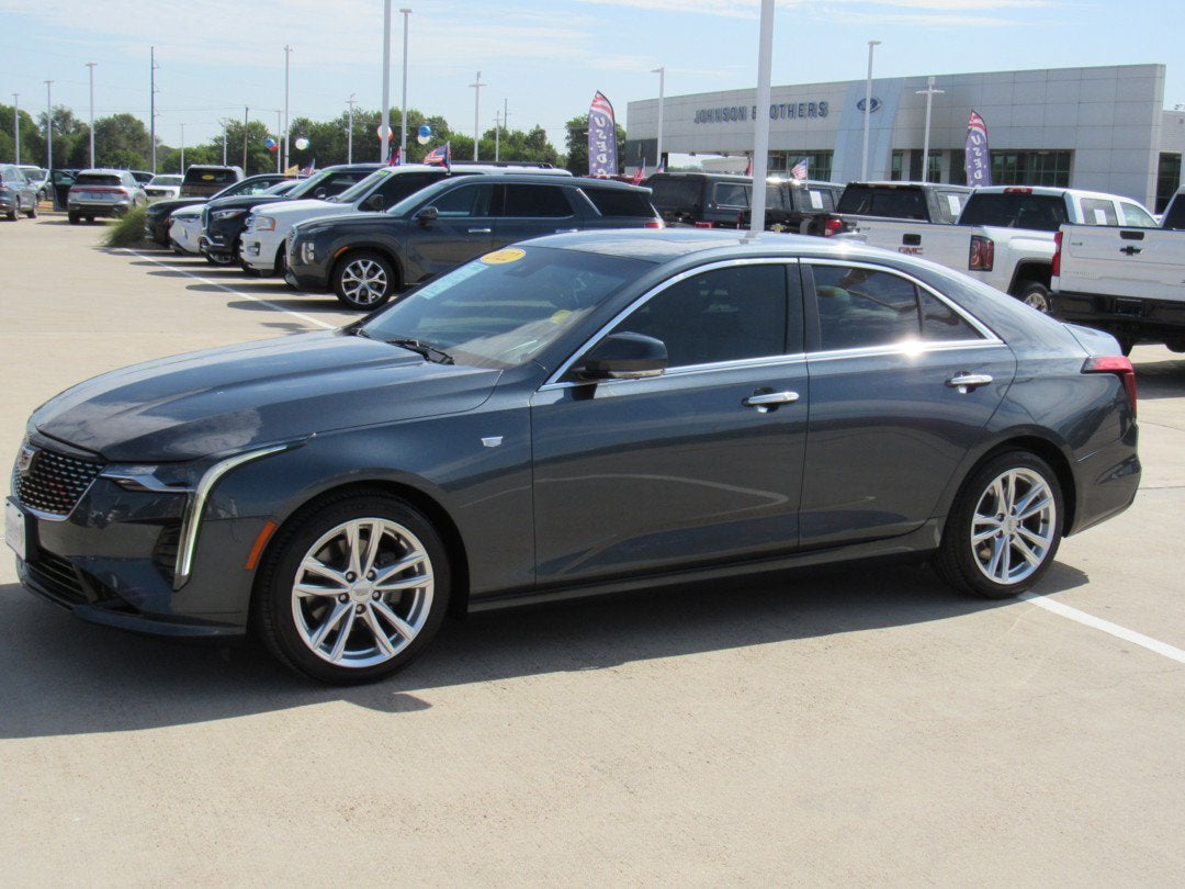2022 Cadillac CT4 Luxury