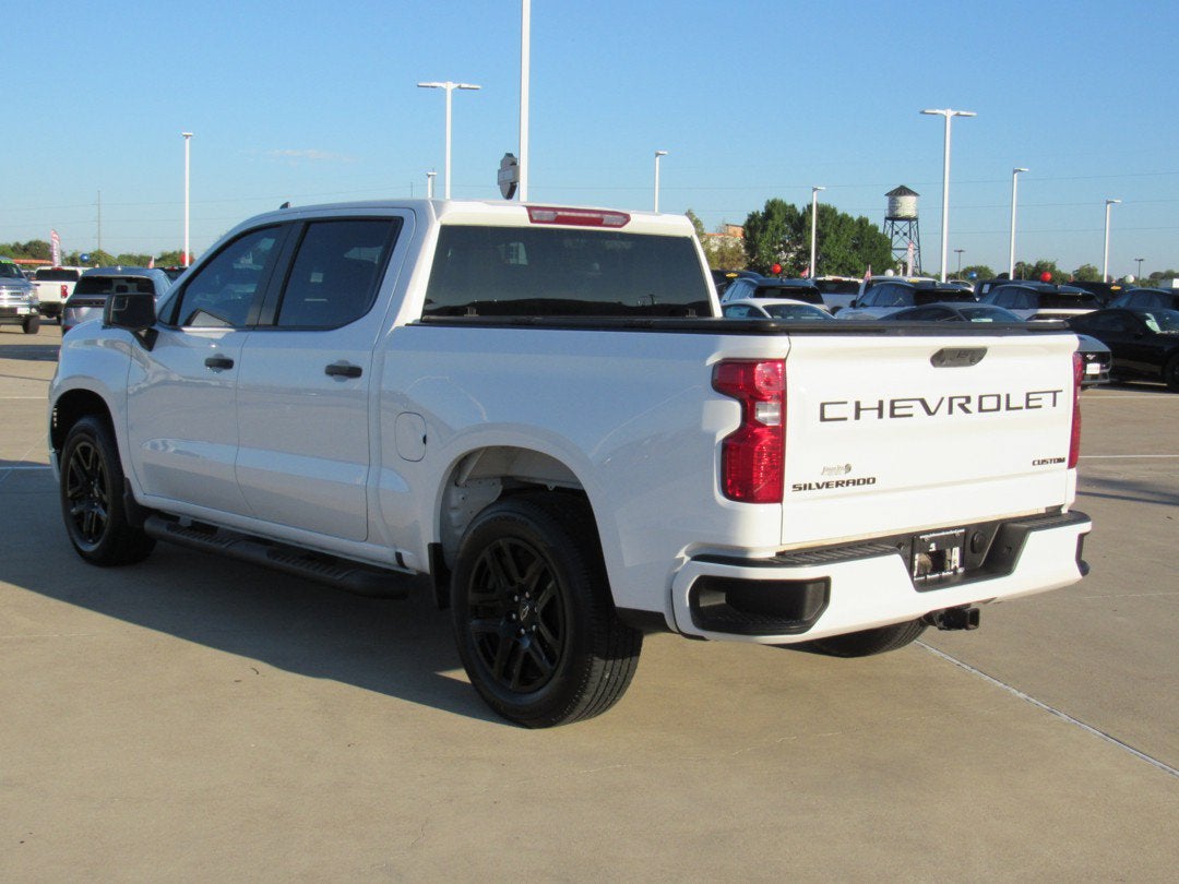 2024 Chevrolet Silverado 1500 Custom