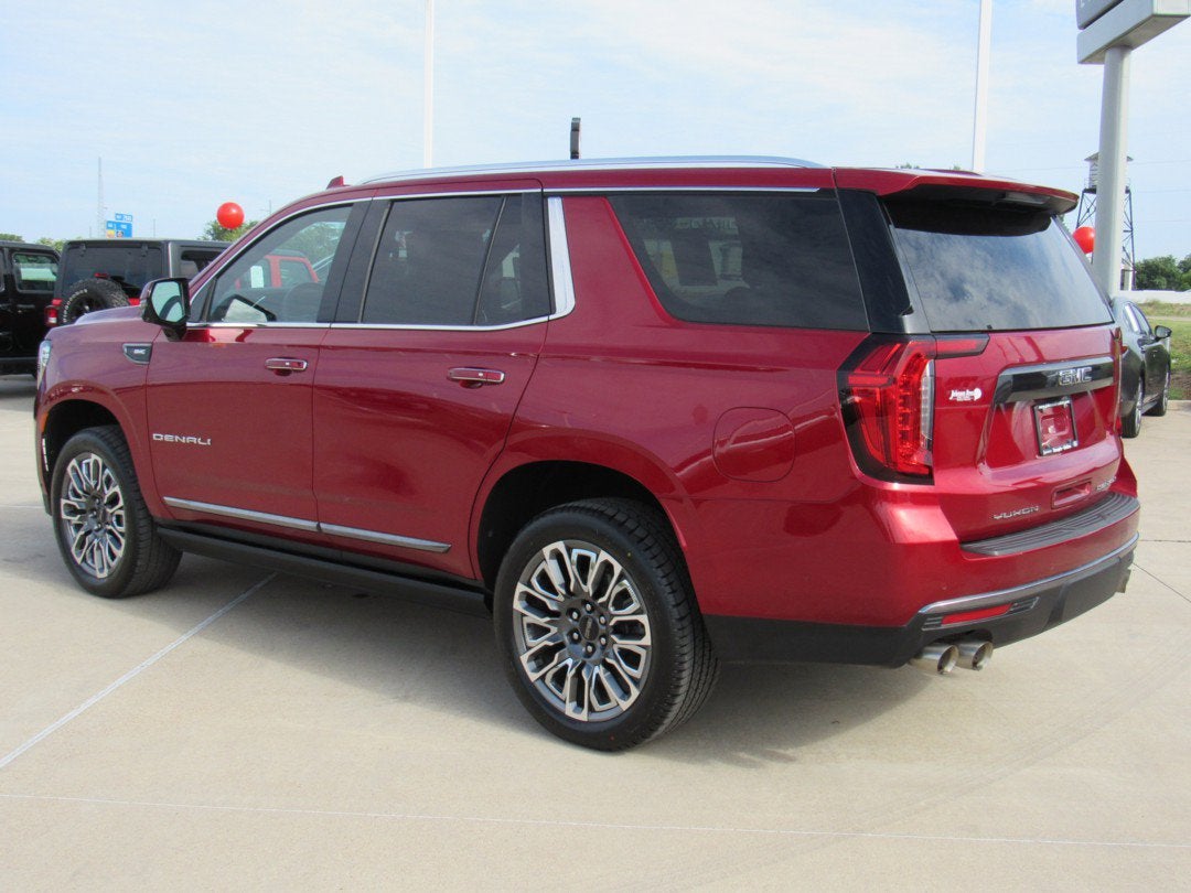 2023 GMC Yukon Denali Ultimate