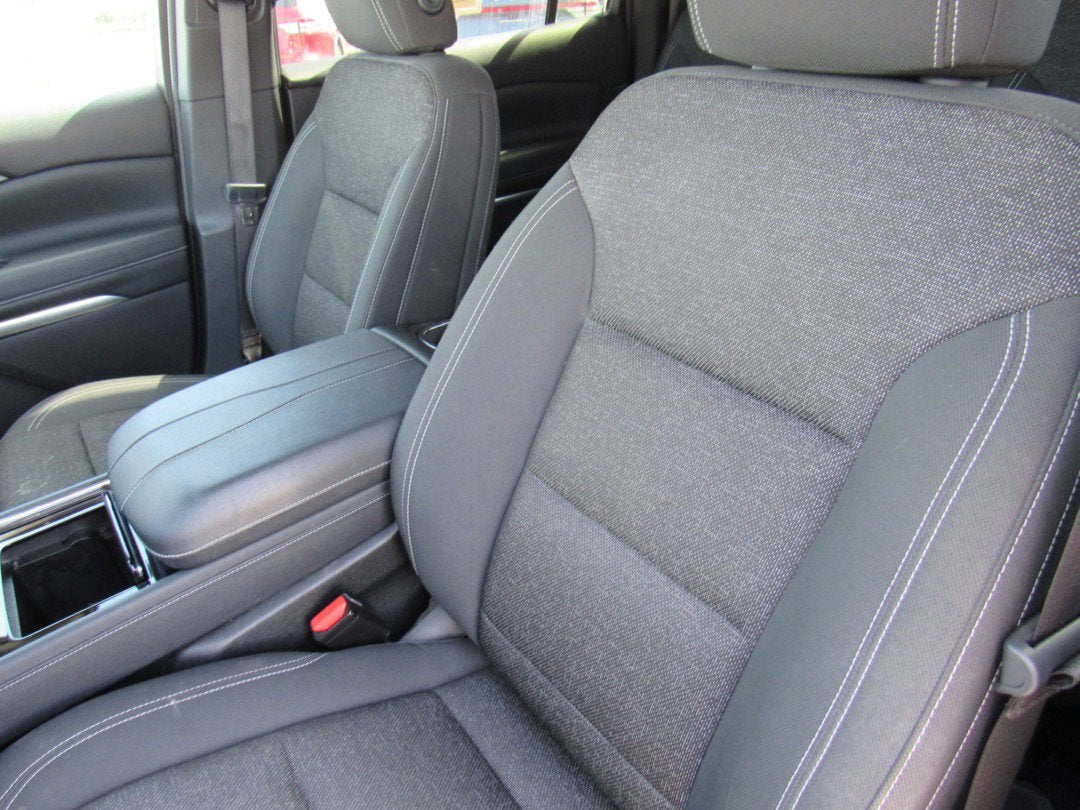 2024 Chevrolet Traverse FWD LT