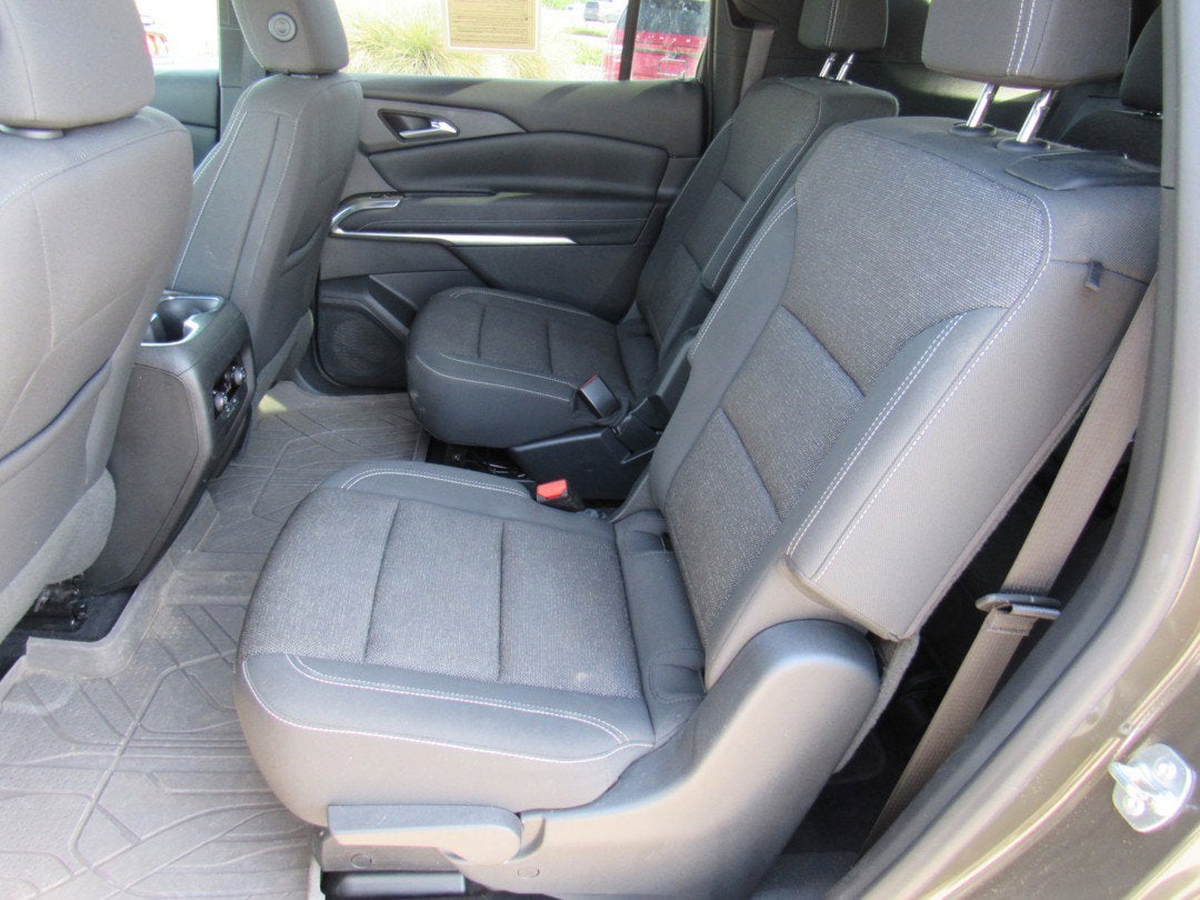 2024 Chevrolet Traverse FWD LT