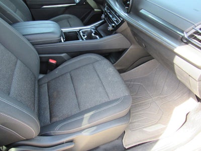 2024 Chevrolet Traverse FWD LT