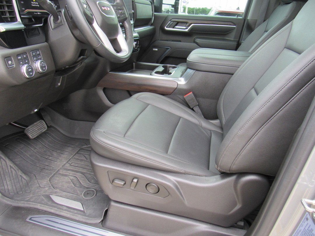 2024 GMC Sierra 2500HD SLT
