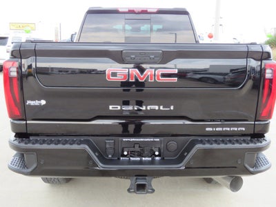 2024 GMC Sierra 2500HD Denali