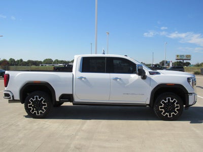 2024 GMC Sierra 2500HD Denali