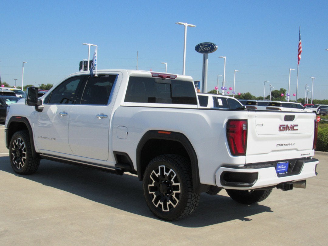 2024 GMC Sierra 2500HD Denali