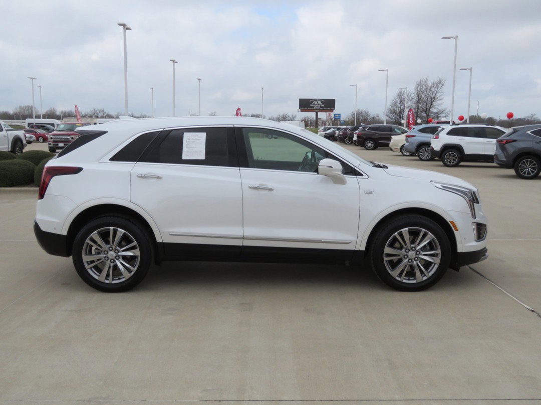 2024 Cadillac XT5 FWD Premium Luxury
