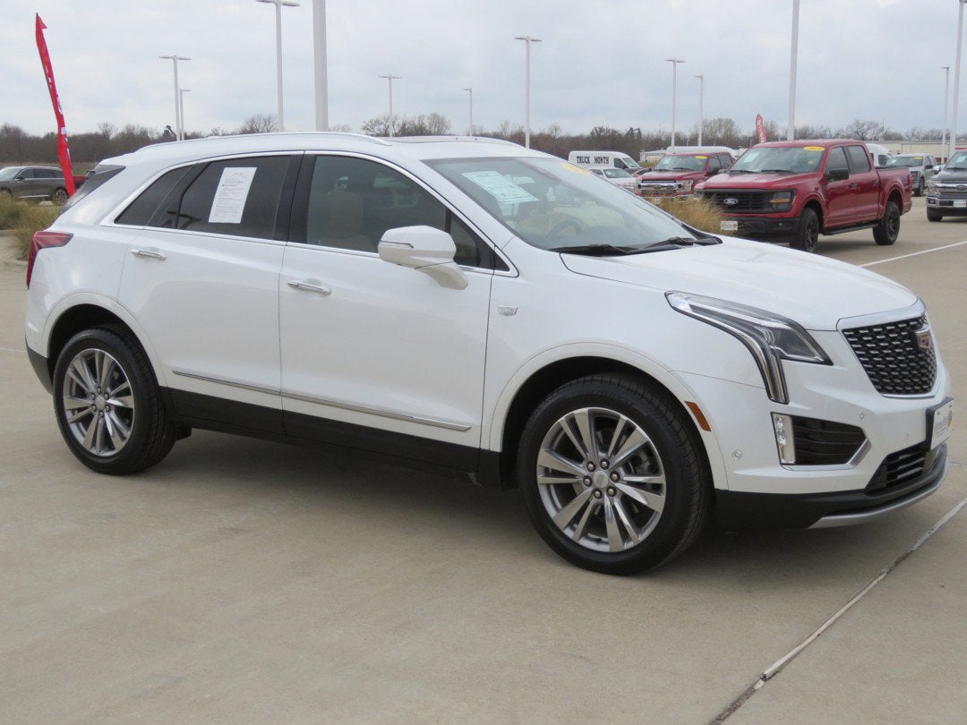 2024 Cadillac XT5 FWD Premium Luxury