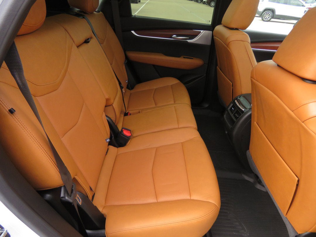 2024 Cadillac XT5 FWD Premium Luxury