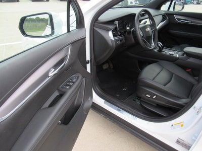 2025 Cadillac XT6 FWD Luxury