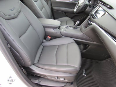 2025 Cadillac XT6 FWD Luxury
