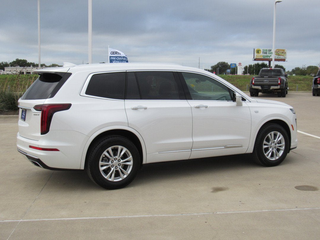 2025 Cadillac XT6 FWD Luxury