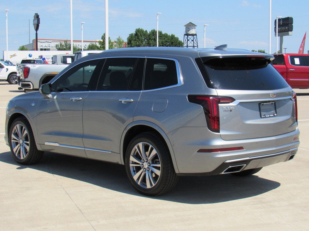 2023 Cadillac XT6 FWD Premium Luxury